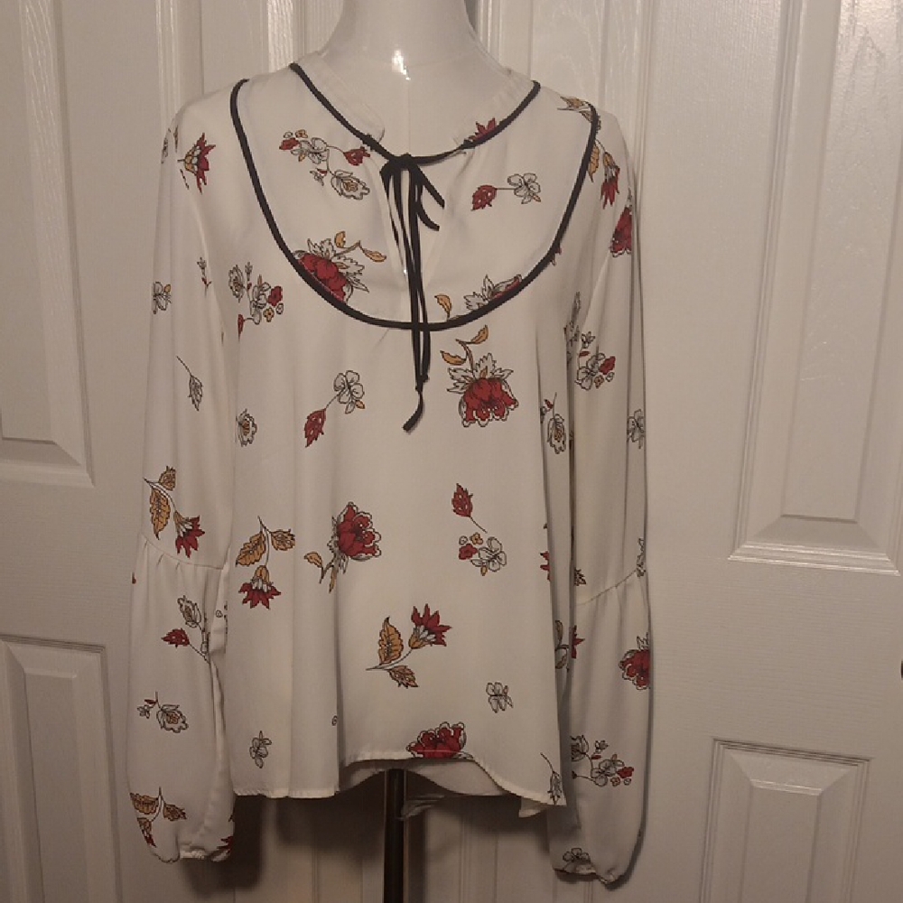 Eyeshadow Cream Peasant Style Blouse with Red and Black Floral Design